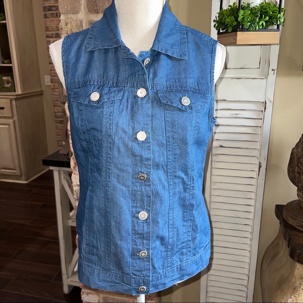 Jean Vest LIVE A LITTLE Women's Blue Soft Denim Button Front Vest Small